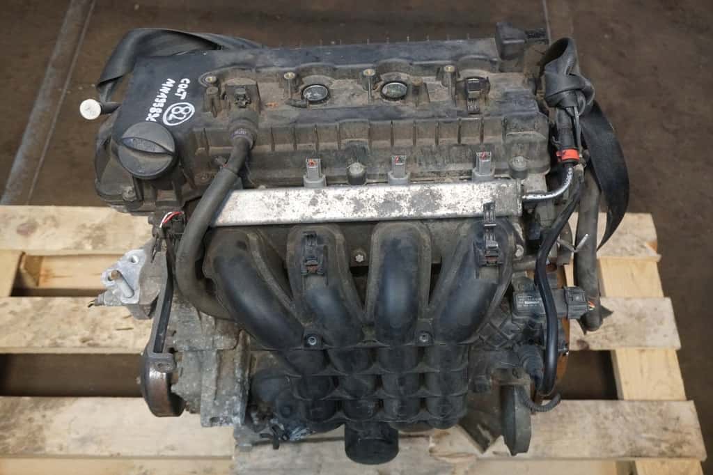 Moteur 4A90 vue 4