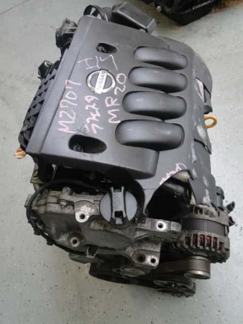 Moteur MR20DD vue 4