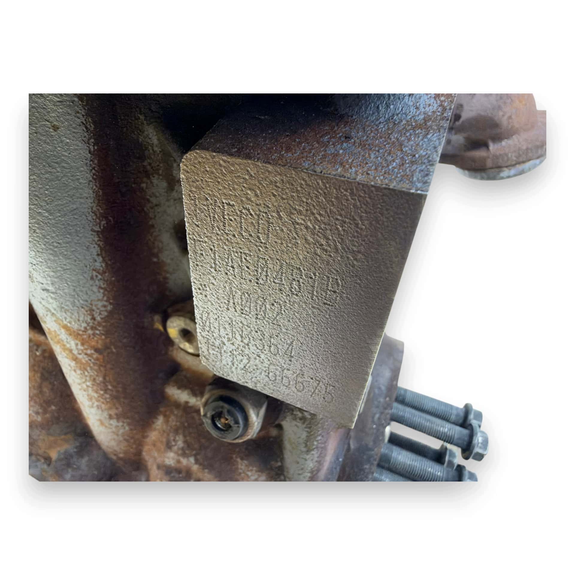 Moteur F1AE0481B vue 2