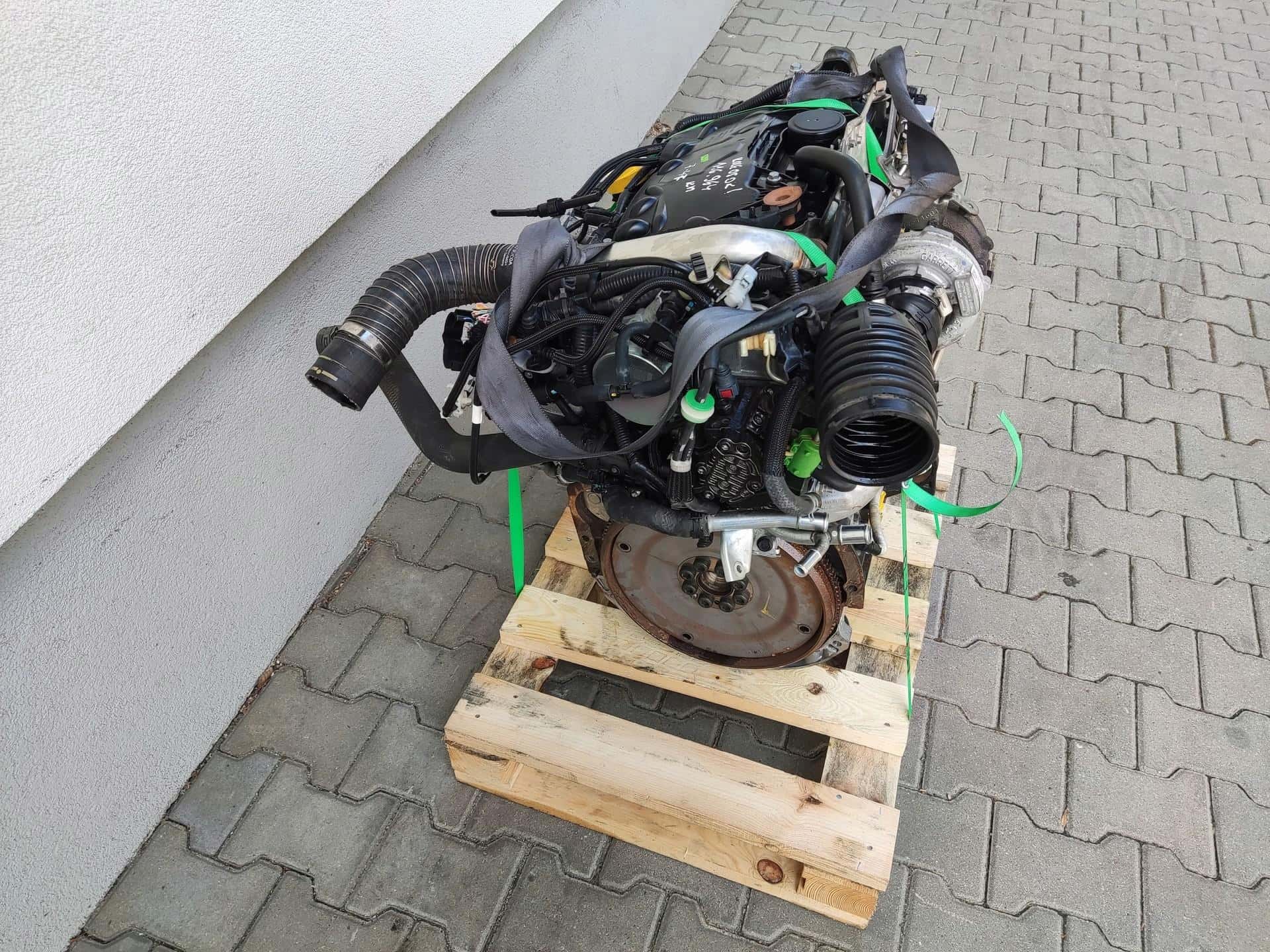 Moteur M9R 865 vue 3