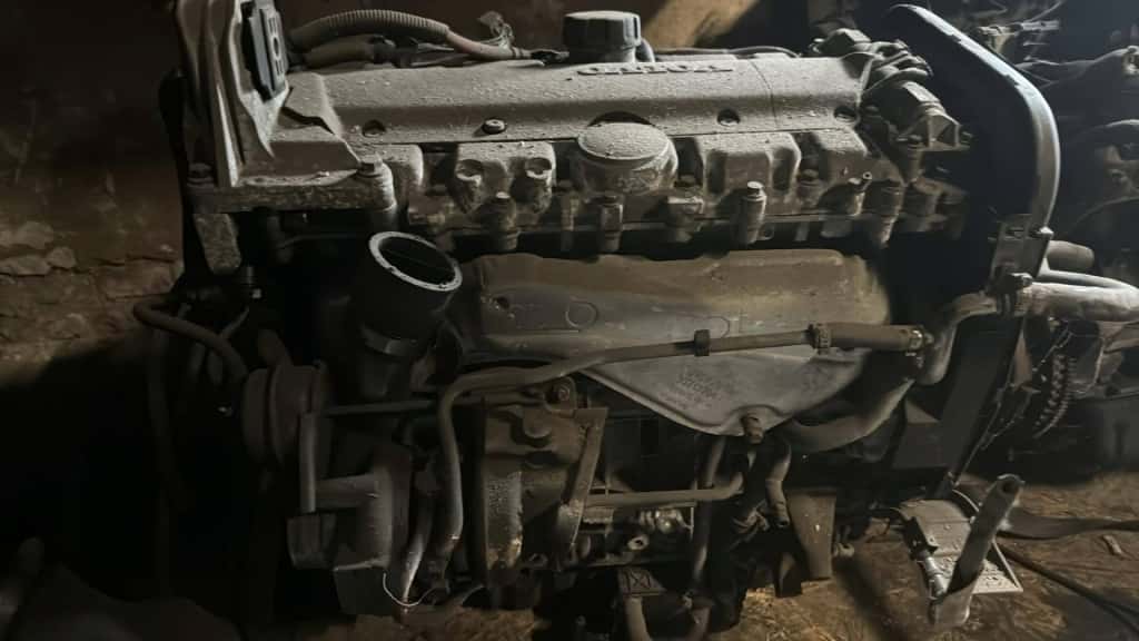 Moteur B 5204 T5 vue 2