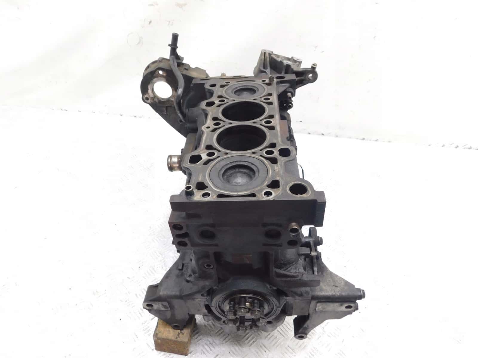 Moteur F1AE0481D vue 4