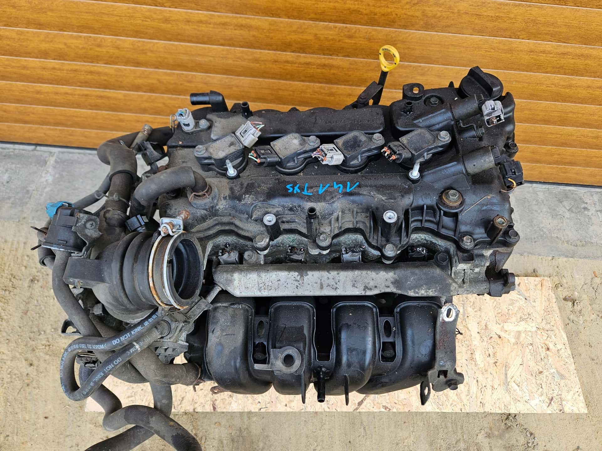 Moteur 1NR-FE vue 2