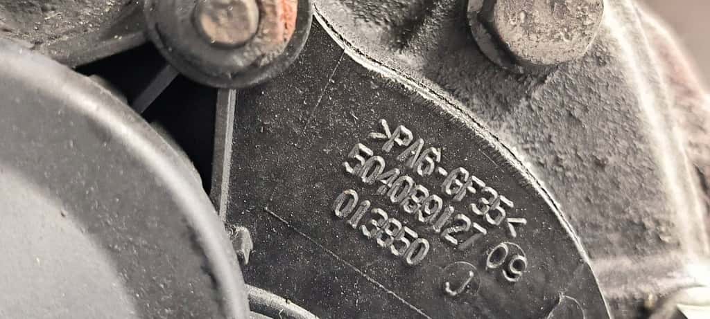 Moteur F1CGL411B vue 5