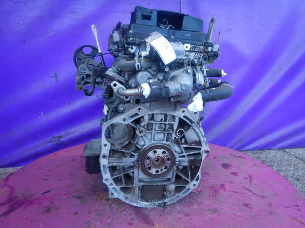 Moteur 4B10 vue 2