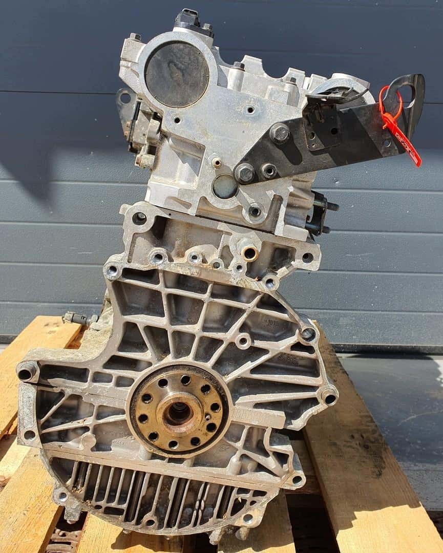 Moteur B 5244 S4 vue 5