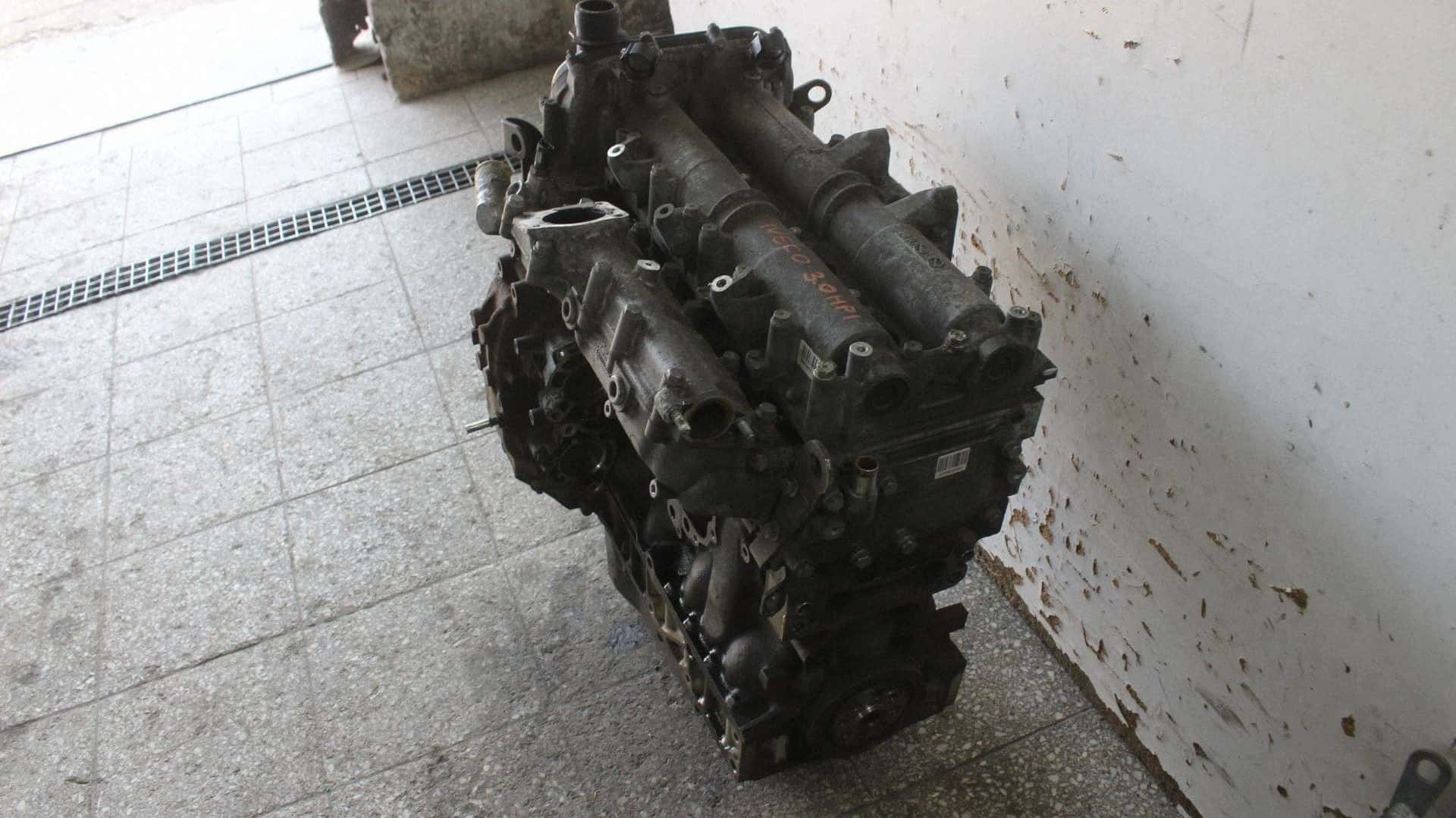 Moteur F1CFL411J vue 3
