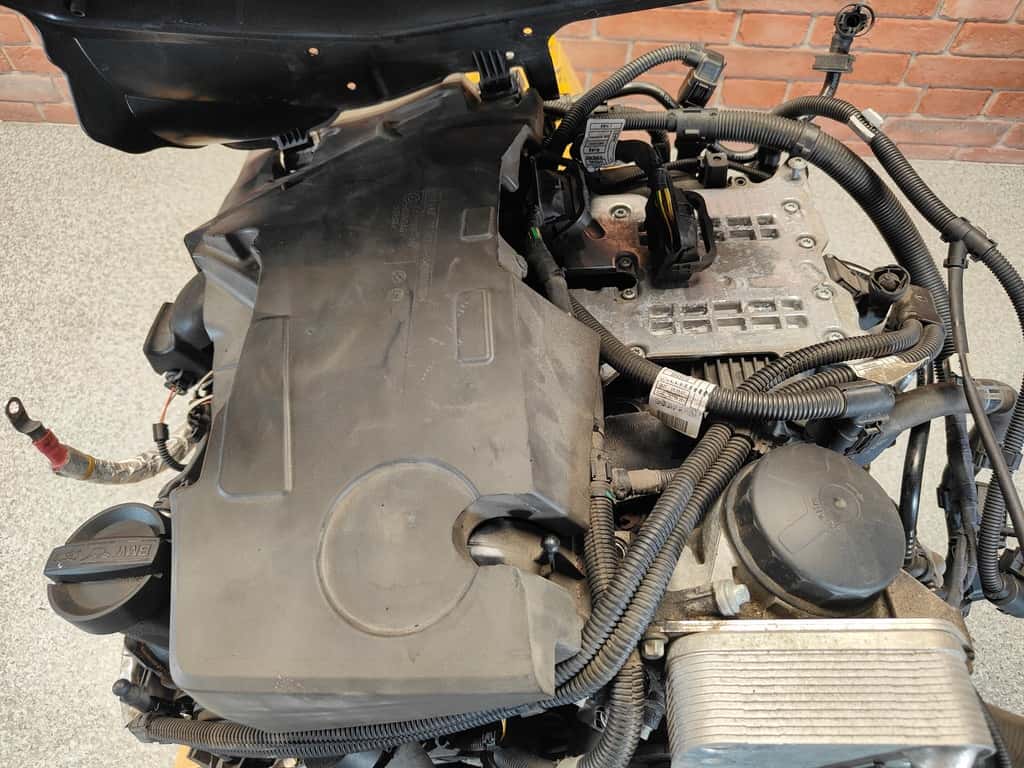 Moteur N20 B20 A vue 2