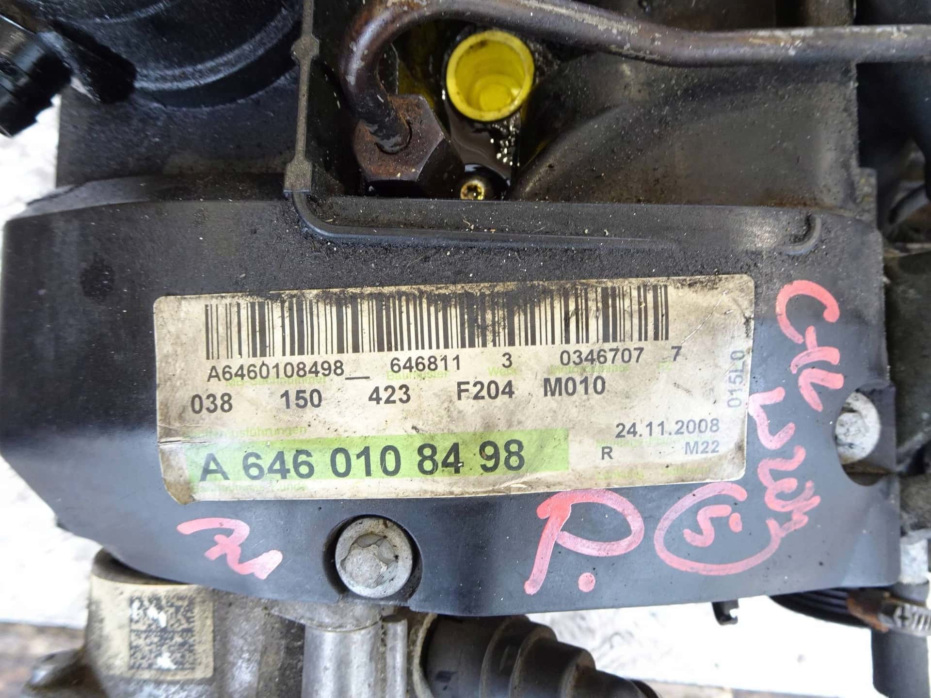 Moteur M 156.985 vue 8