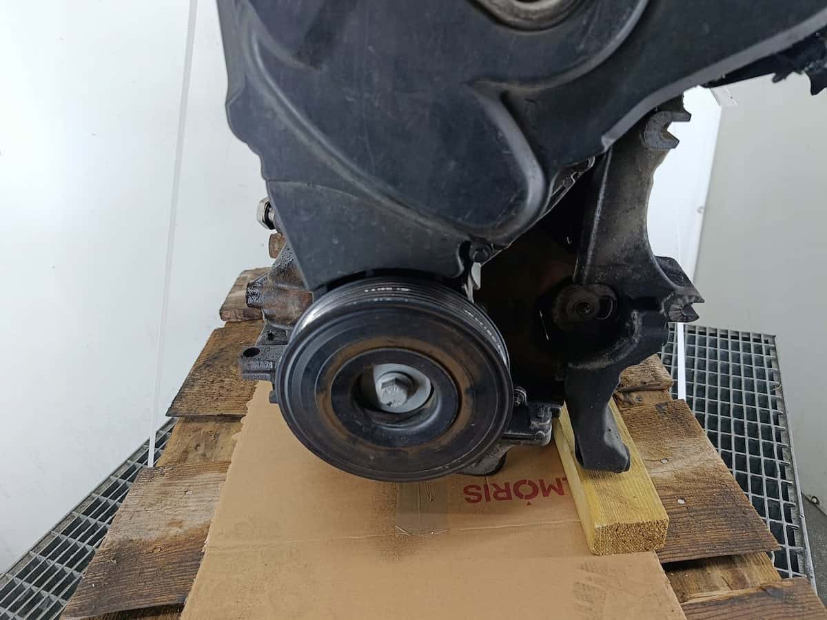 Moteur F9Q 870 vue 7