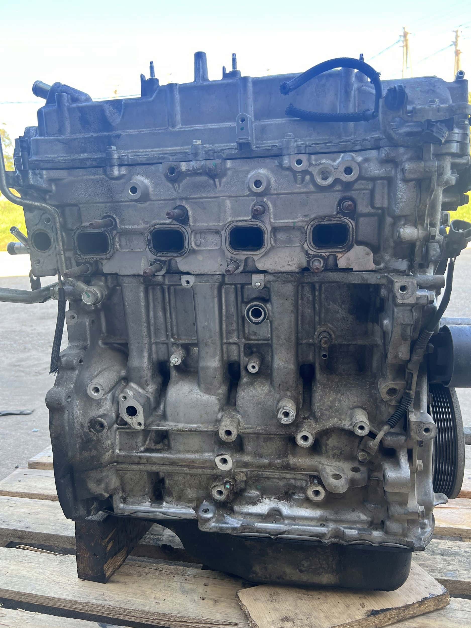 Moteur 2AD-FHV vue 4