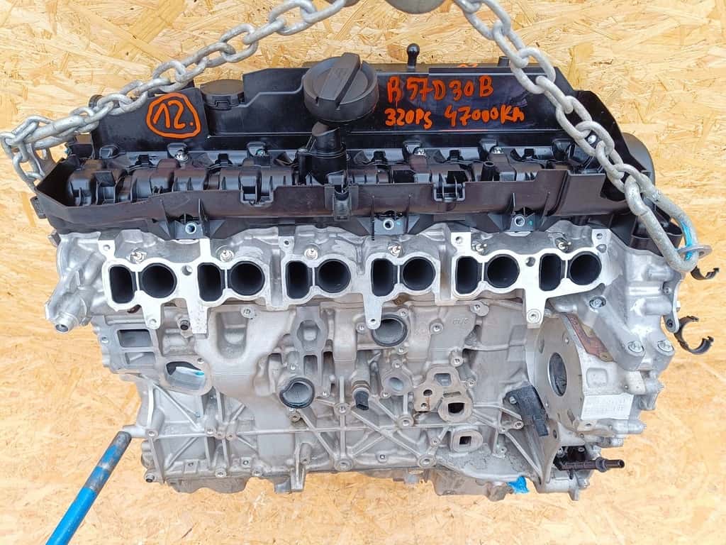 Moteur B57 D30 B vue 2