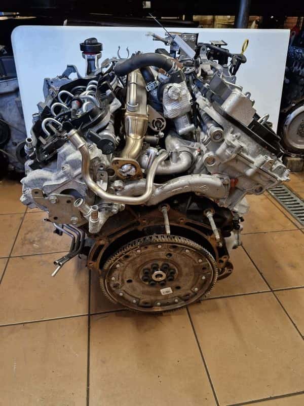 Moteur V9X vue 9
