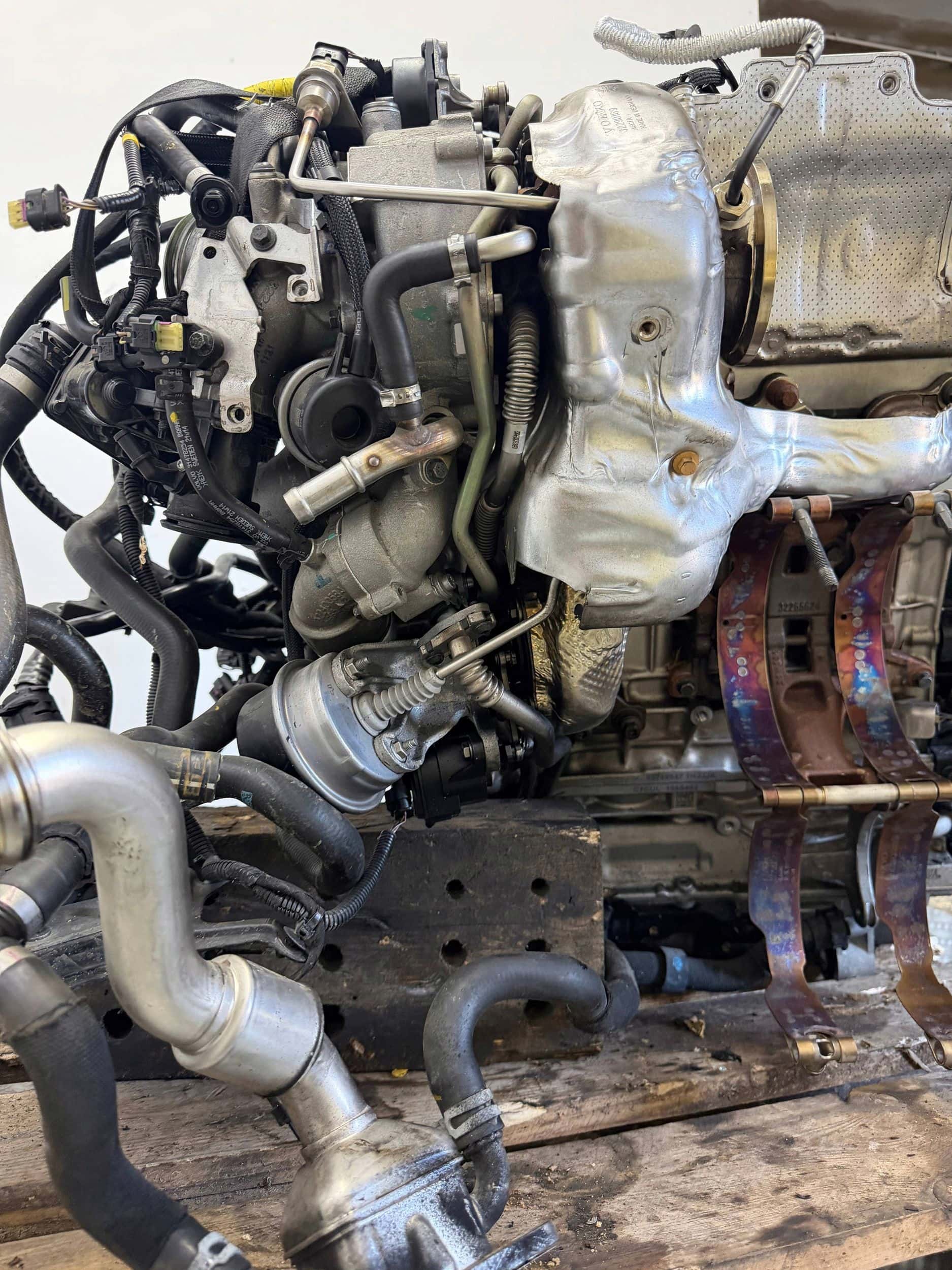 Moteur D 420 T8 vue 4