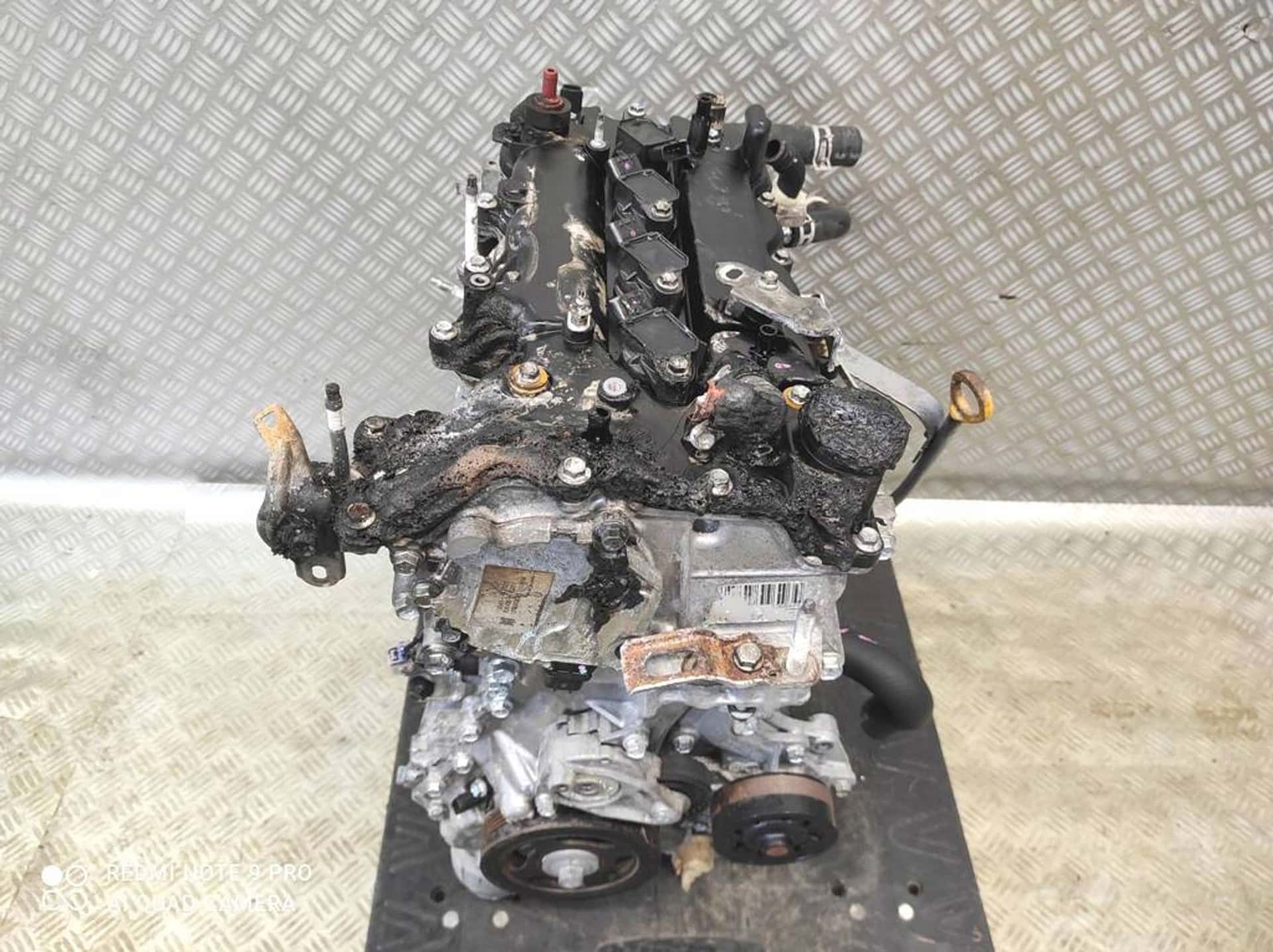 Moteur 2NR-FKE vue 6
