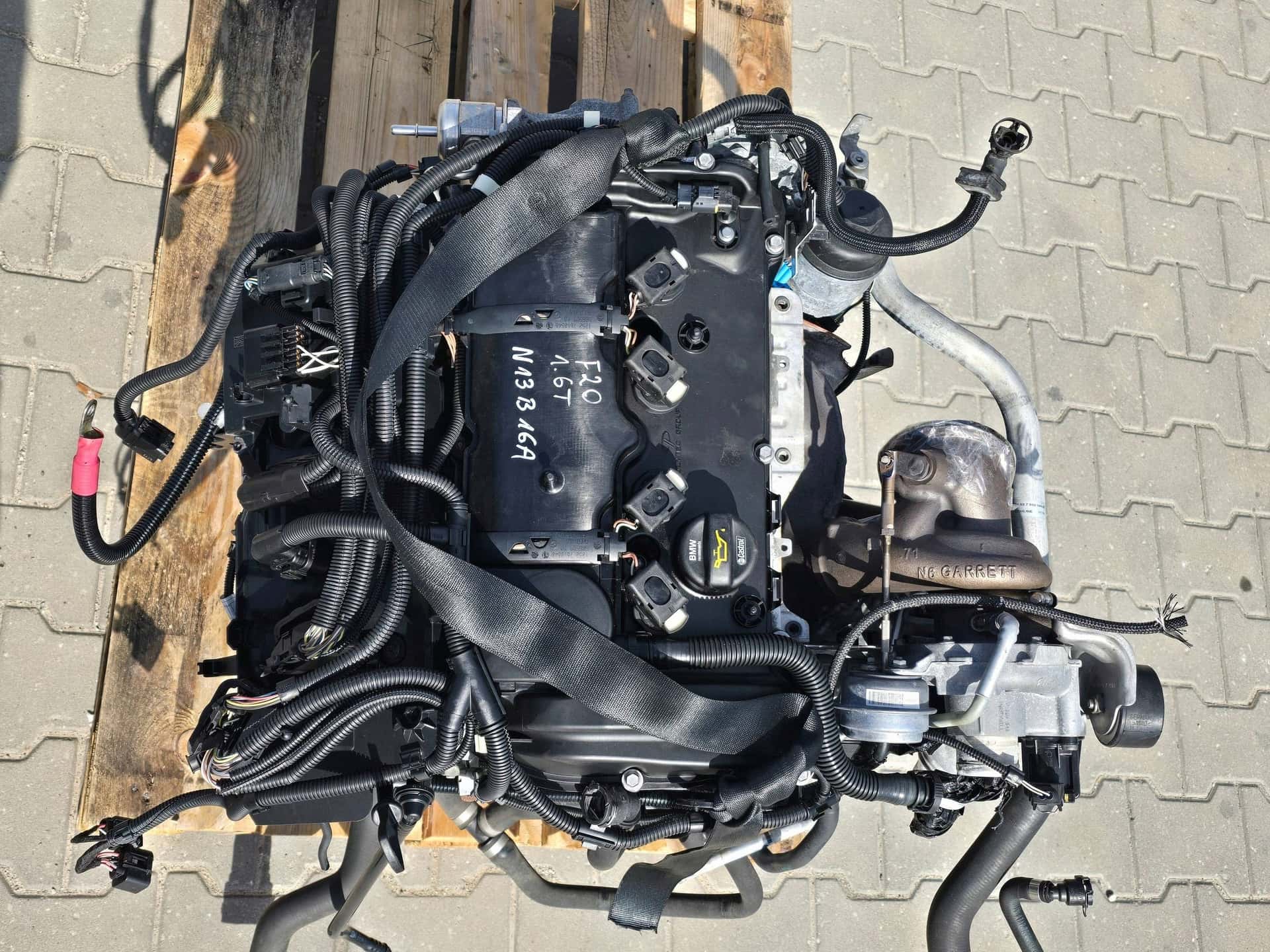Moteur N13 B16 A vue 2