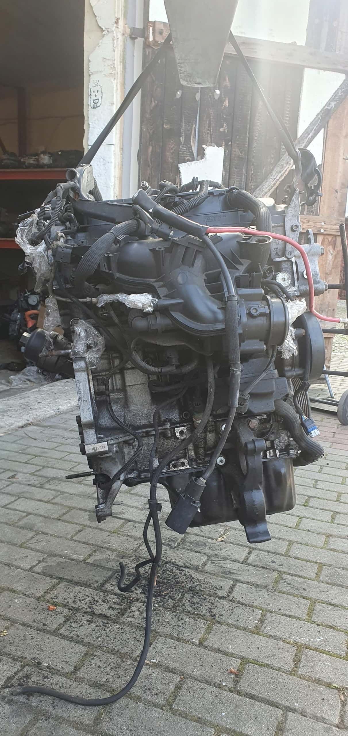 Moteur 5FX (EP6DT) vue 3