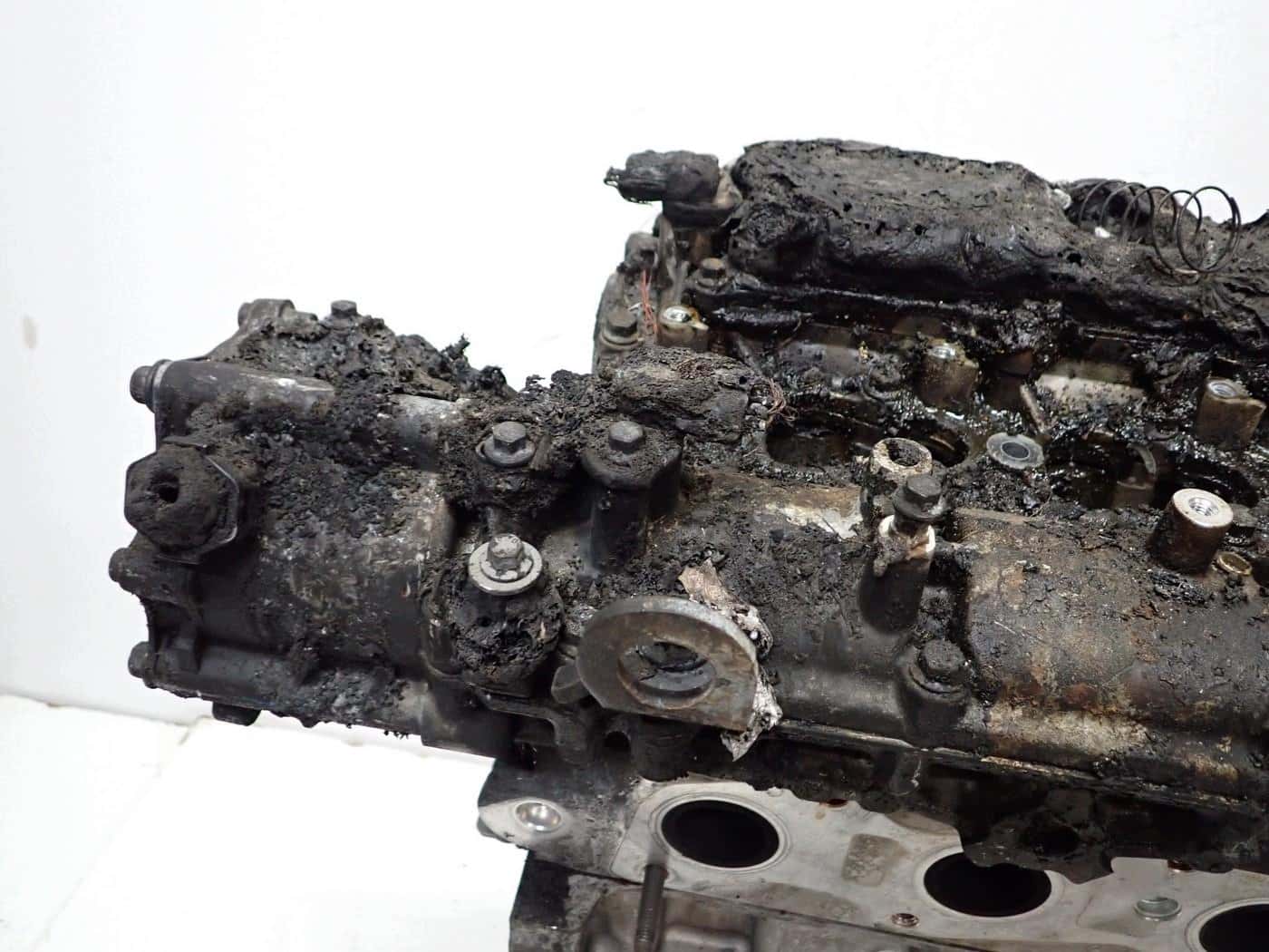 Moteur B 4204 T52 vue 7