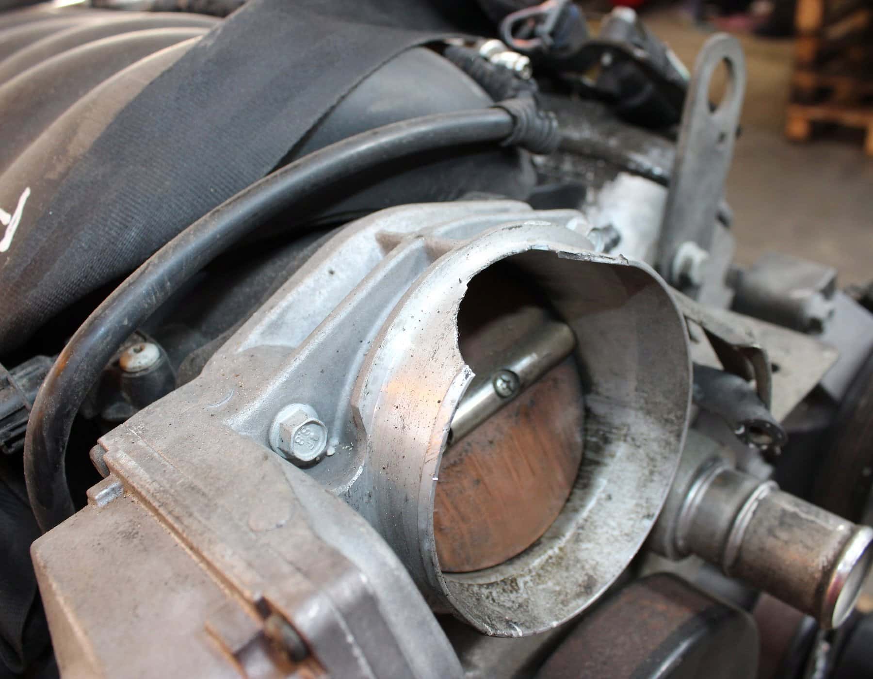 Moteur L98(350CUV8) vue 6