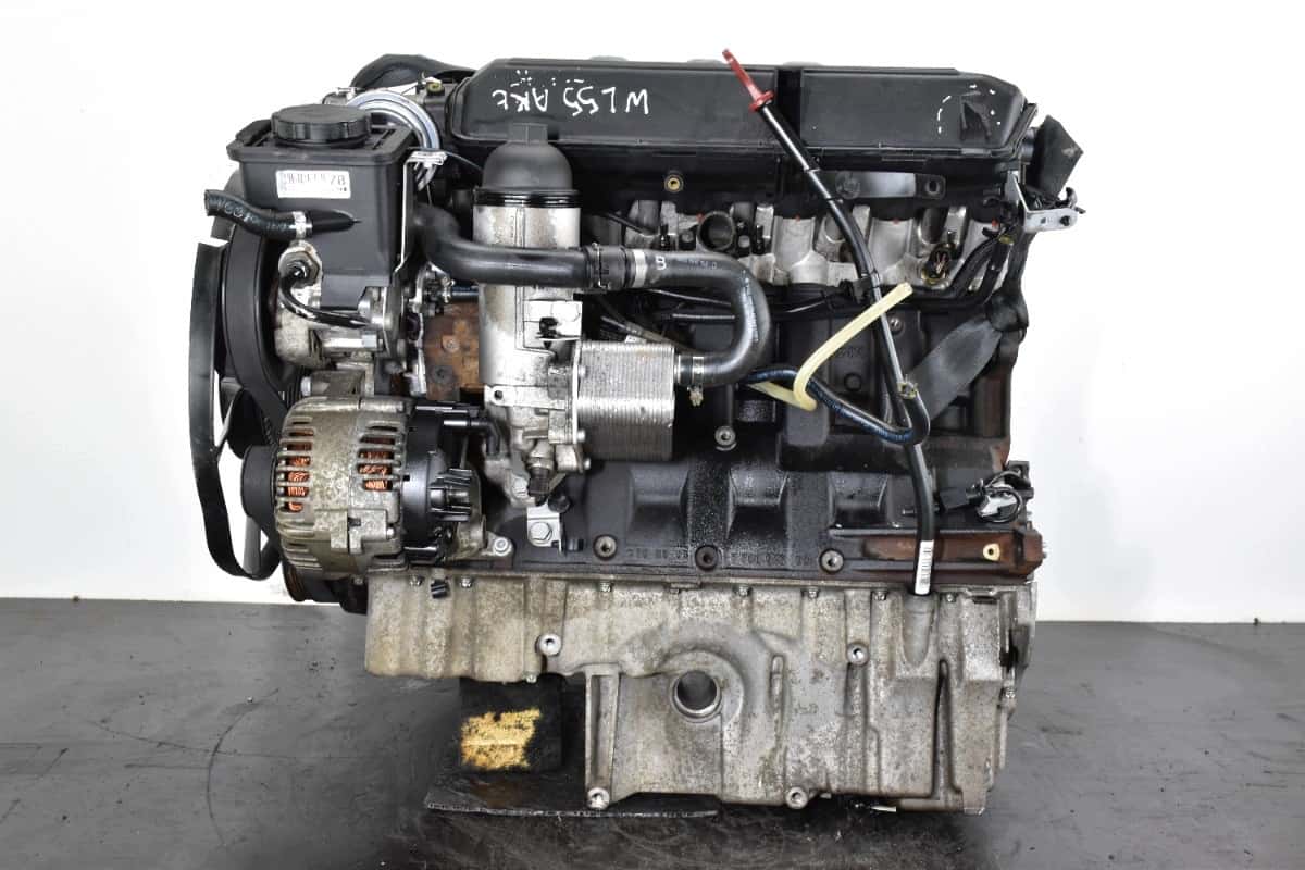 Moteur 306D2 vue 7