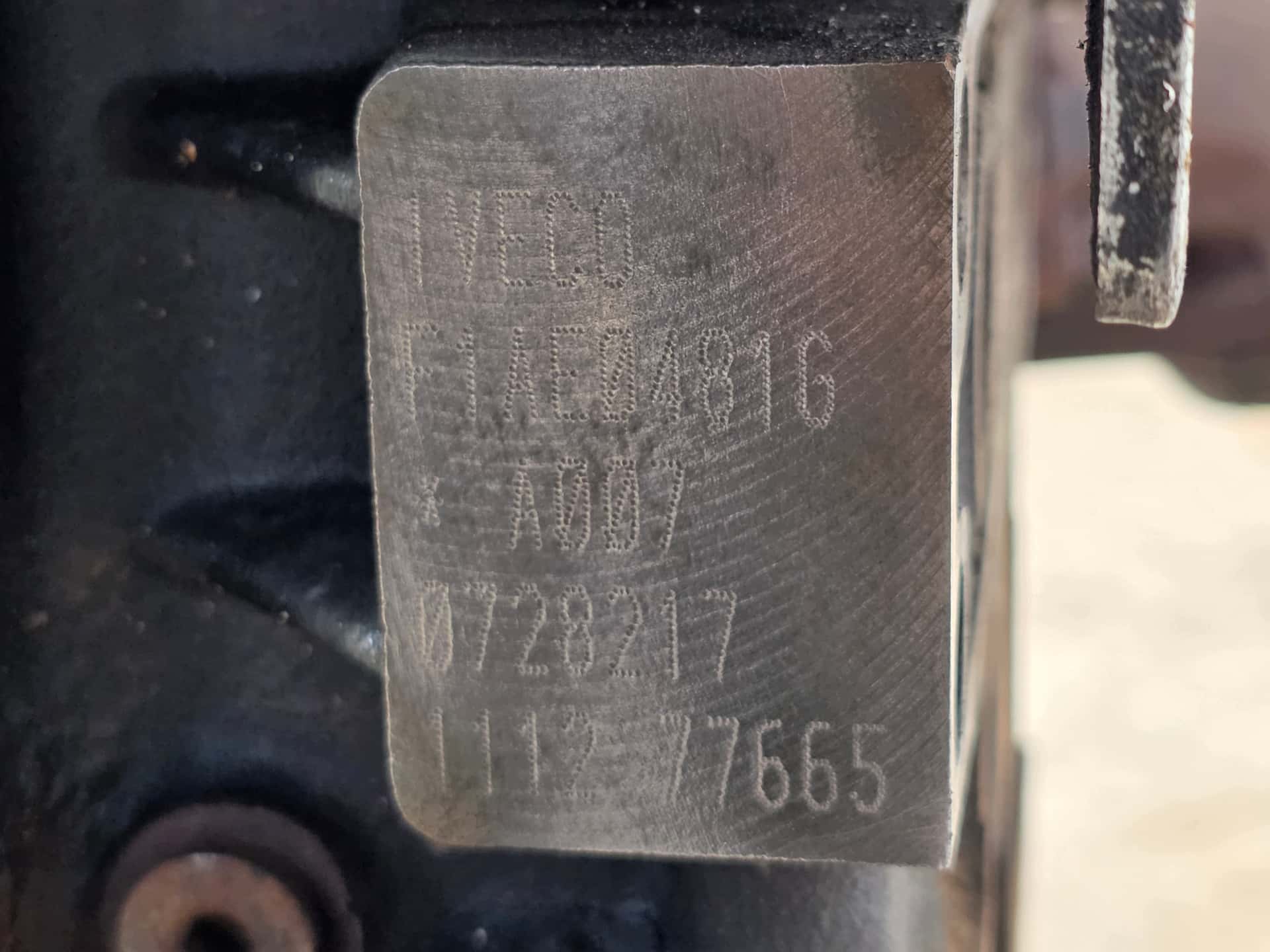 Moteur F1AE0481G vue 4