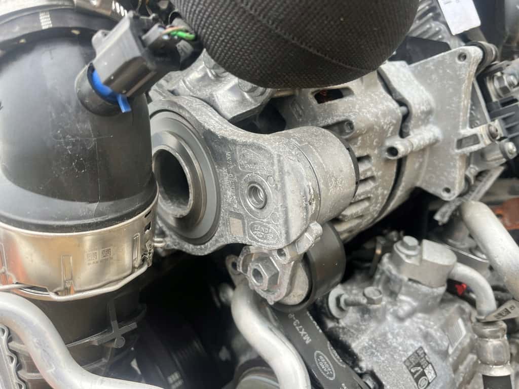 Moteur 204DTY(AJ21D4) vue 4