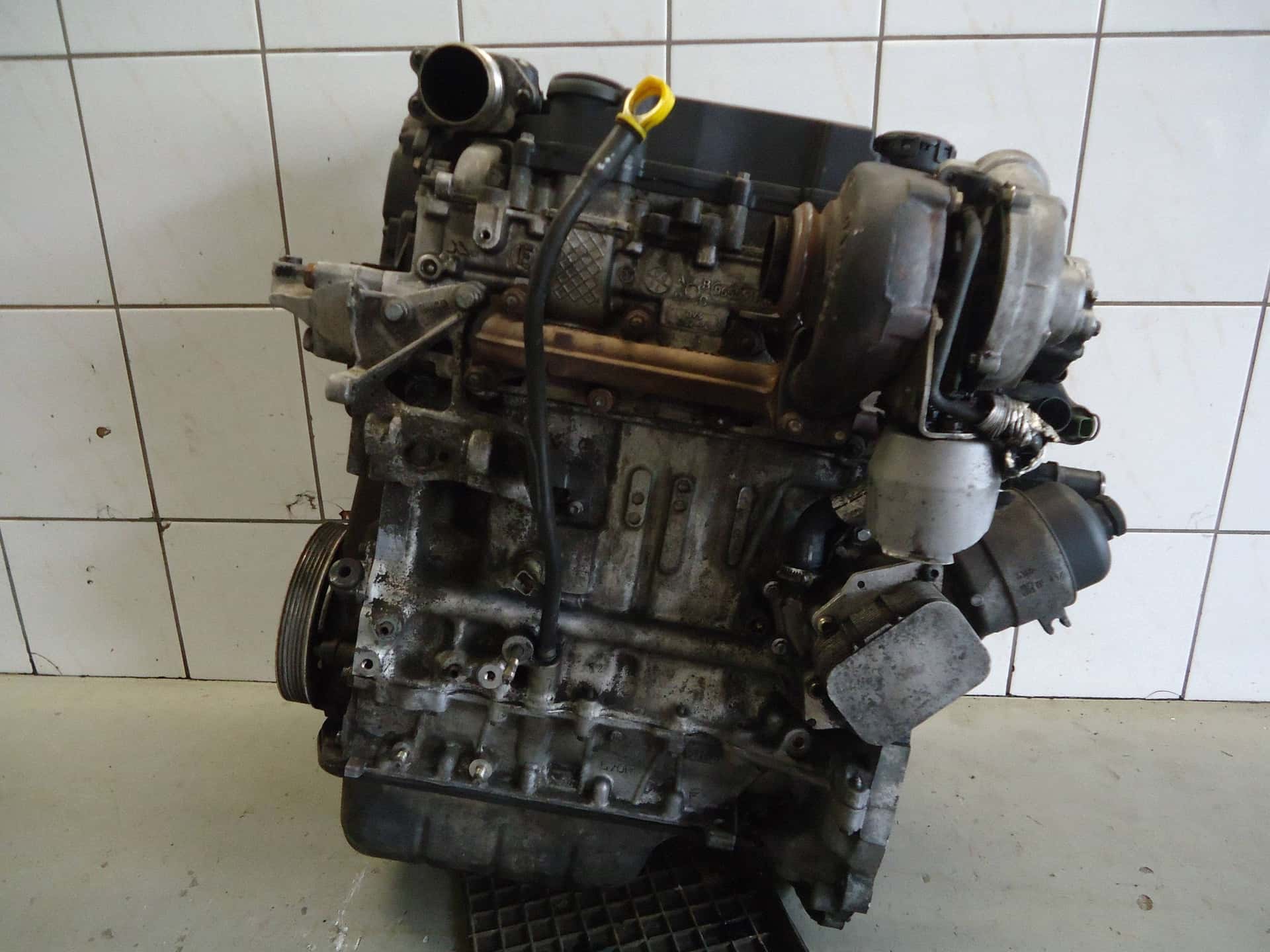 Moteur 9HV (DV6TED4BU) vue 6