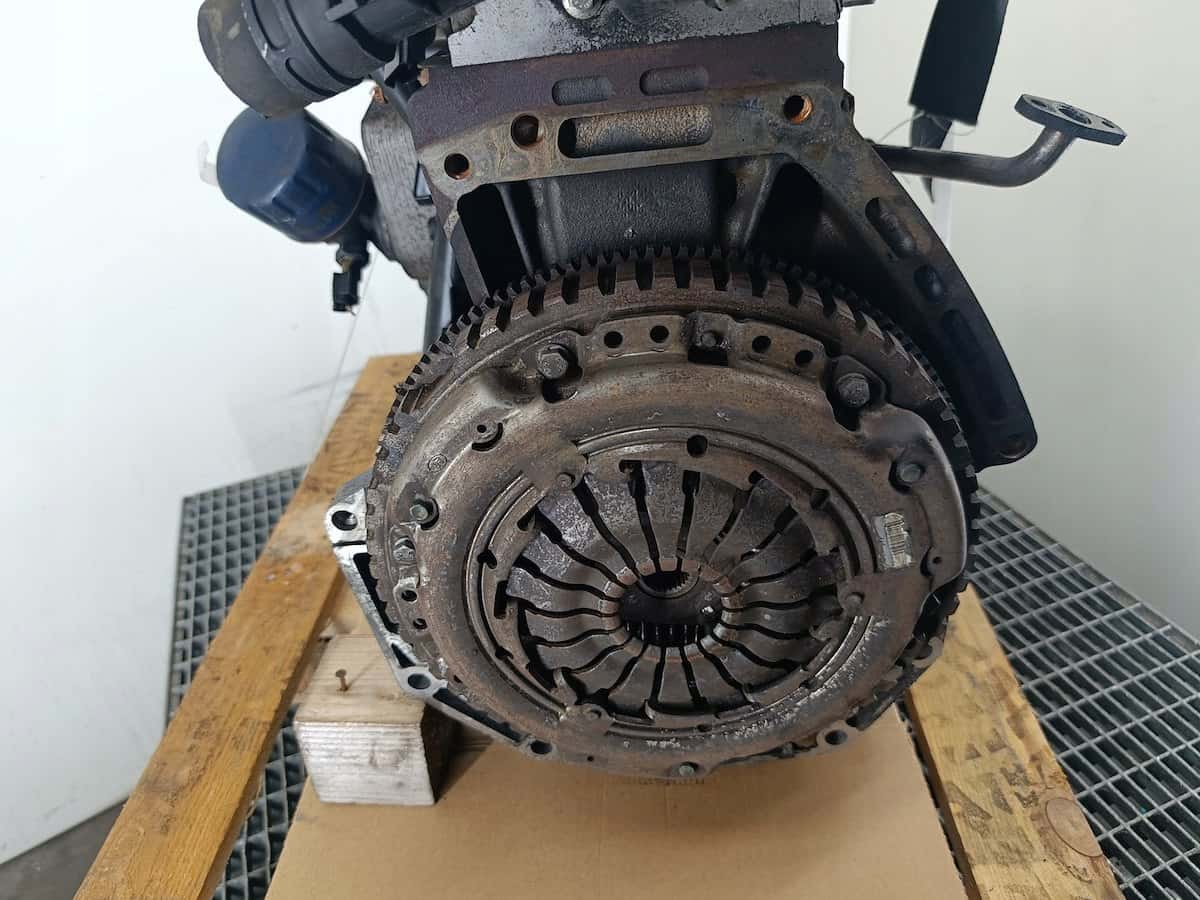 Moteur K9K 766 vue 3