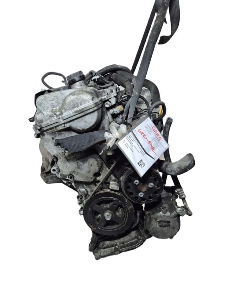 Moteur 1NZ-FXE vue 2