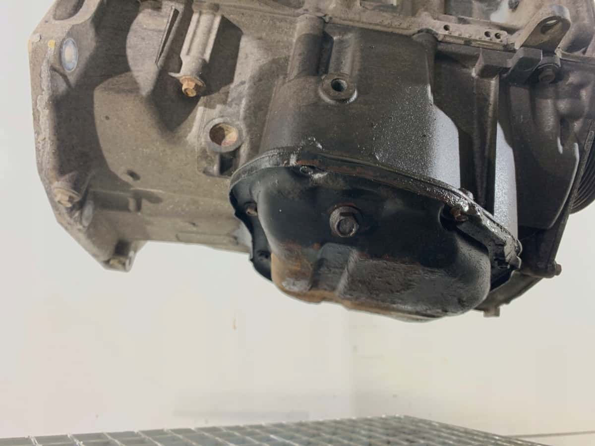 Moteur HR16DE vue 3