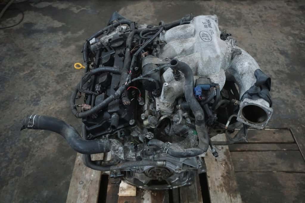 Moteur VQ35DE vue 2