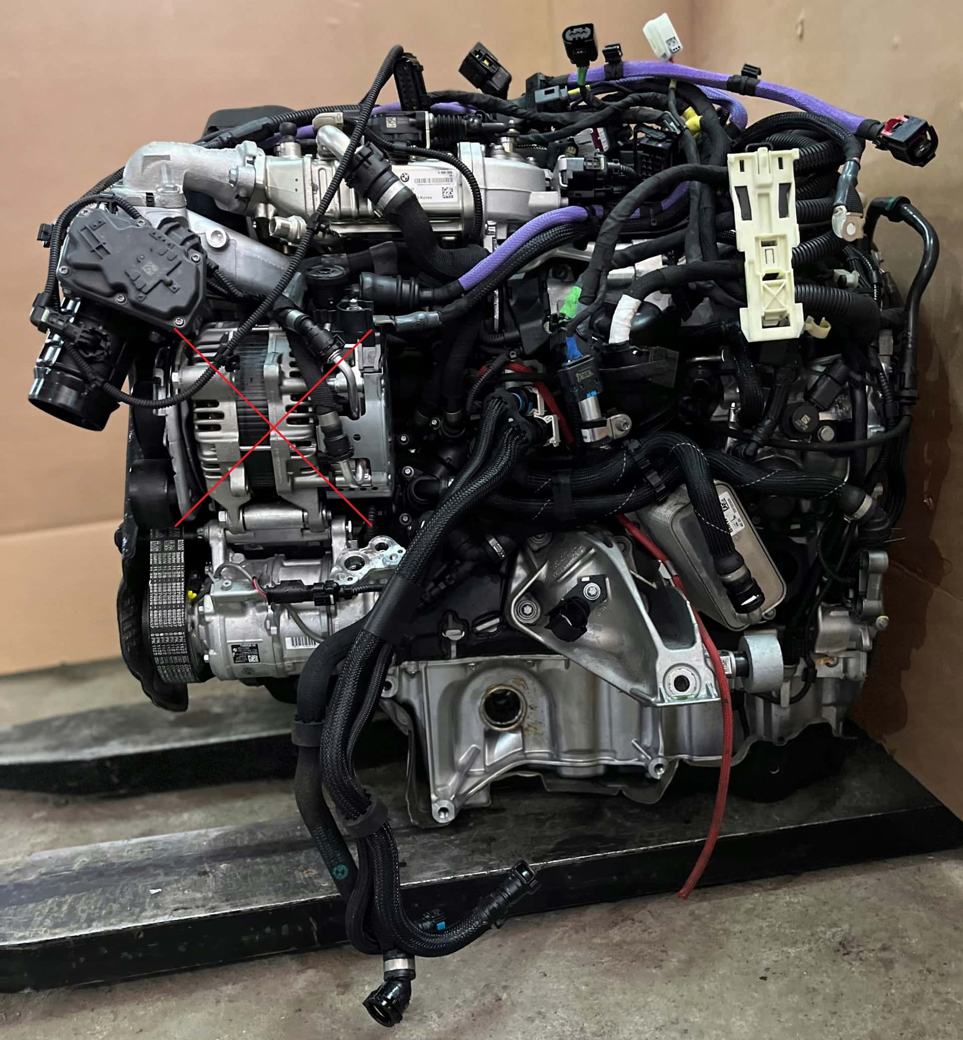 Moteur B57 D30 B vue 2