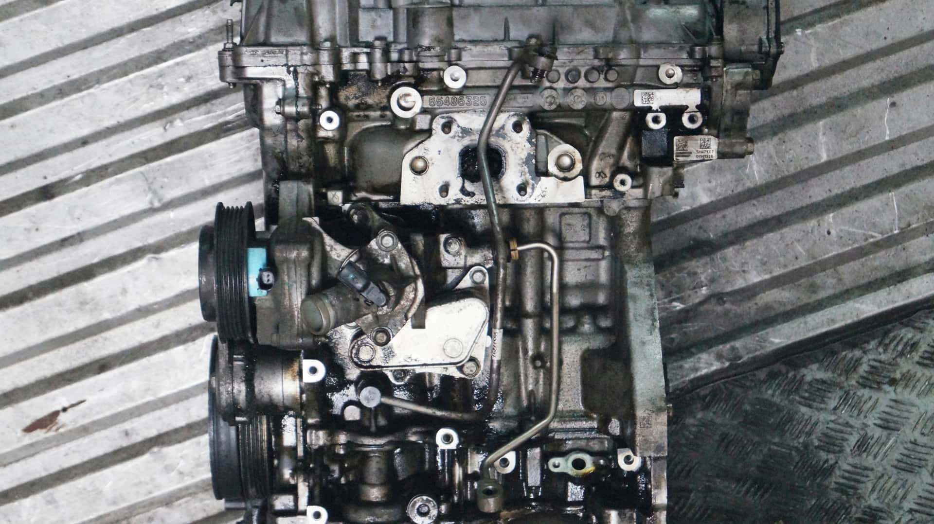 Moteur B 10 XFL vue 2
