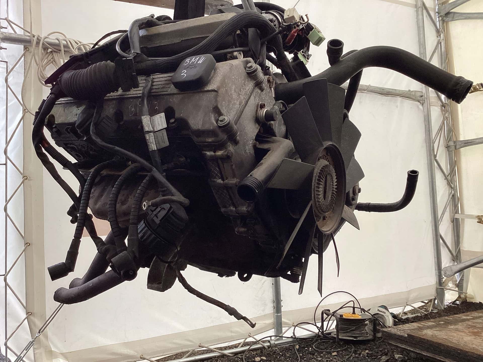 Moteur M43 B18 (184E2) vue 9