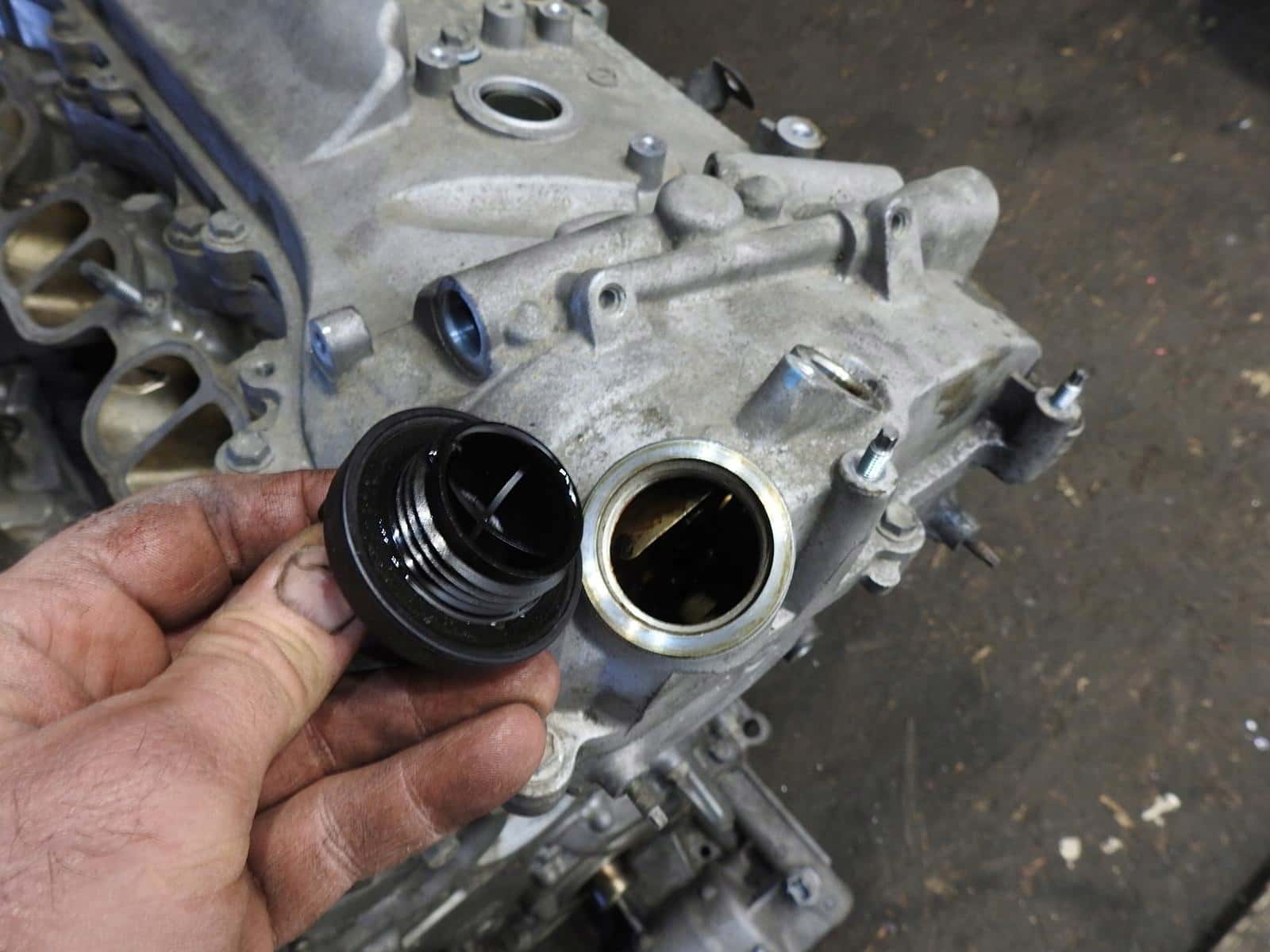 Moteur 4GR-FSE vue 5