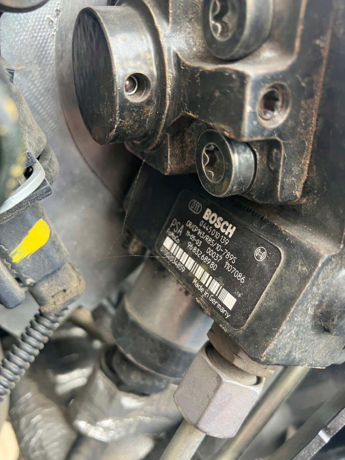 Moteur 4HL (DW12C) vue 4