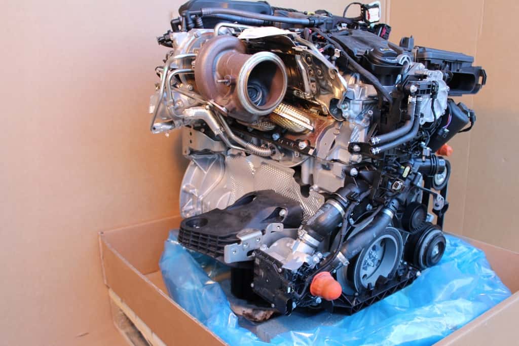 Moteur M 264.915 vue 5