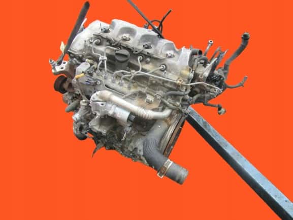 Moteur 2AD-FTV vue 8