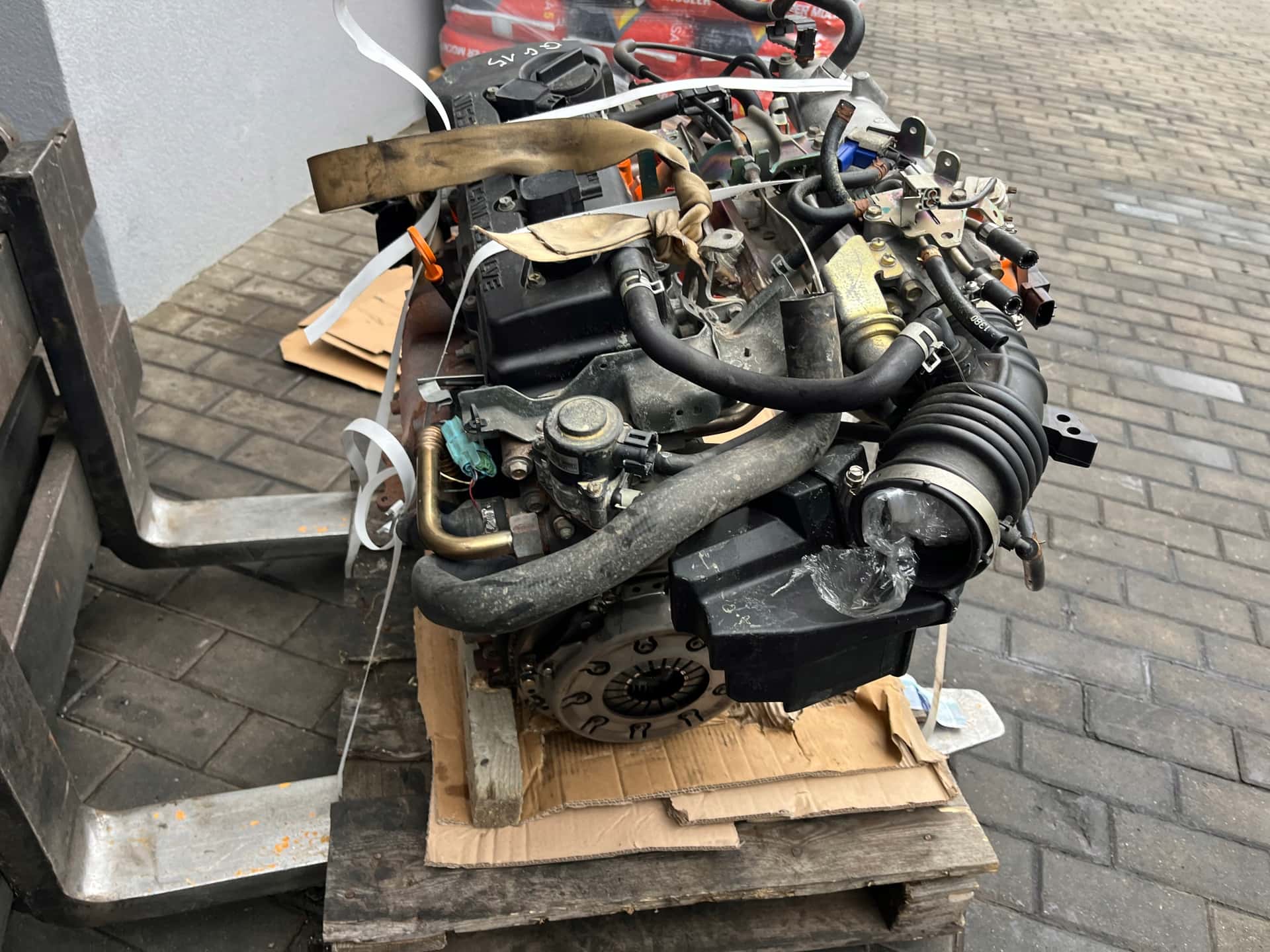 Moteur QG15DE vue 3