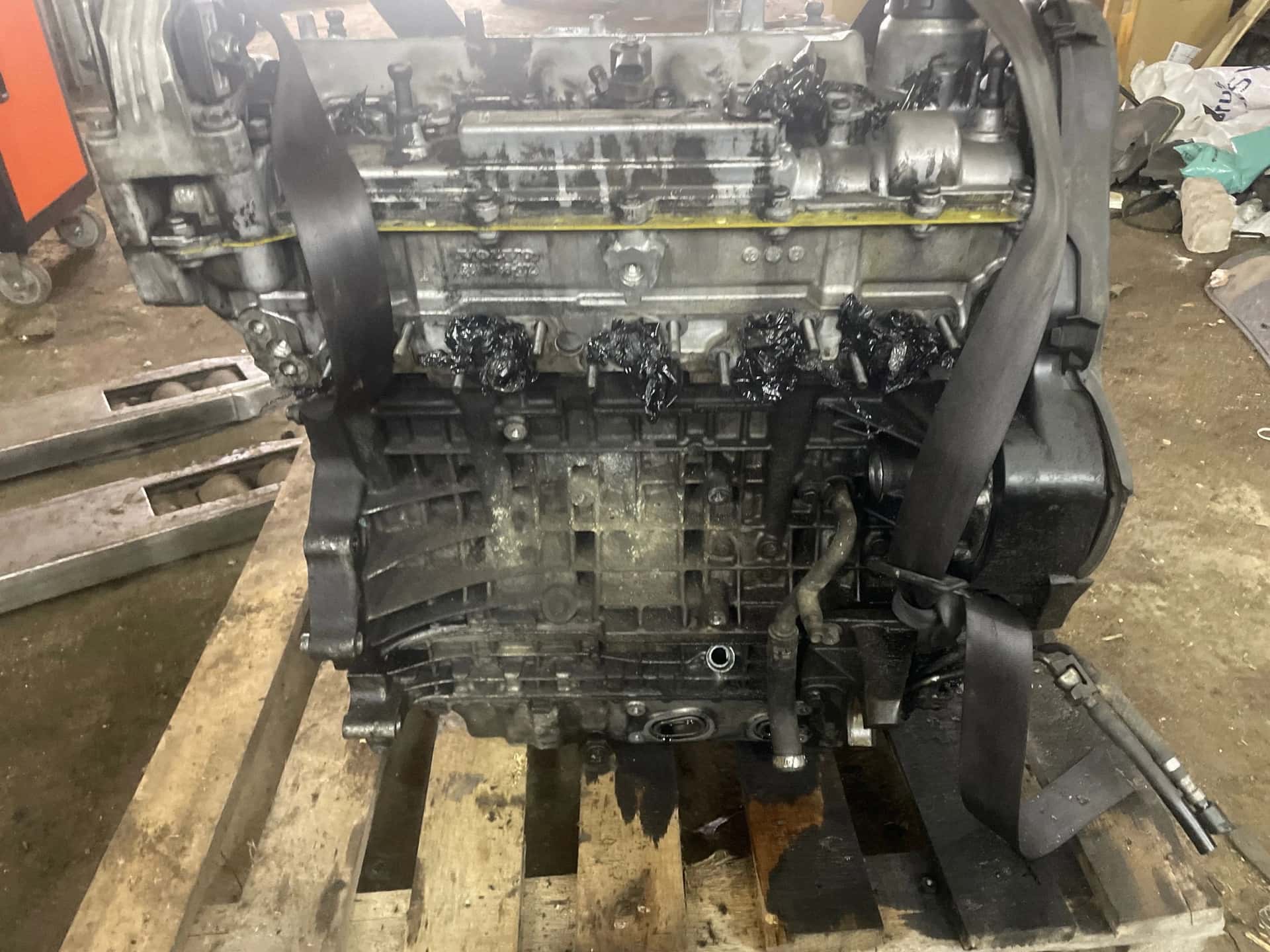 Moteur B 5244 S2 vue 4