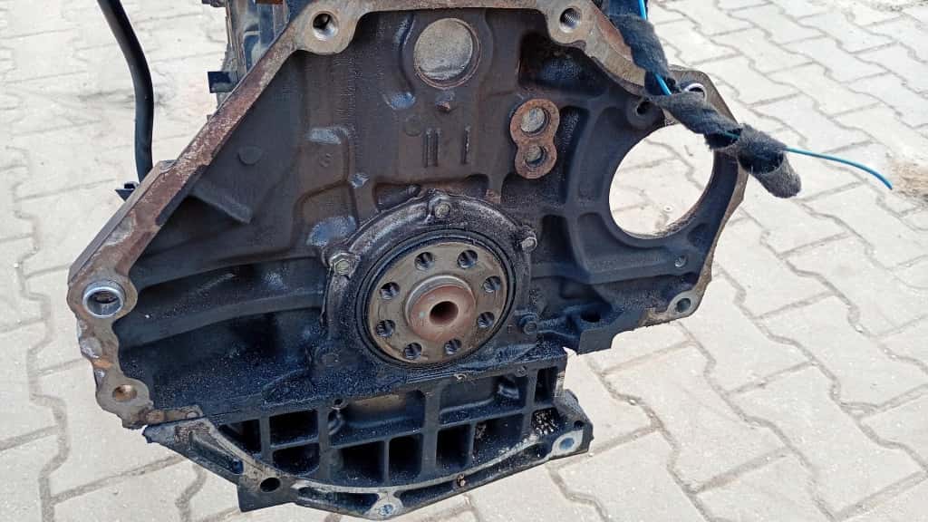 Moteur Y 17 DT vue 4