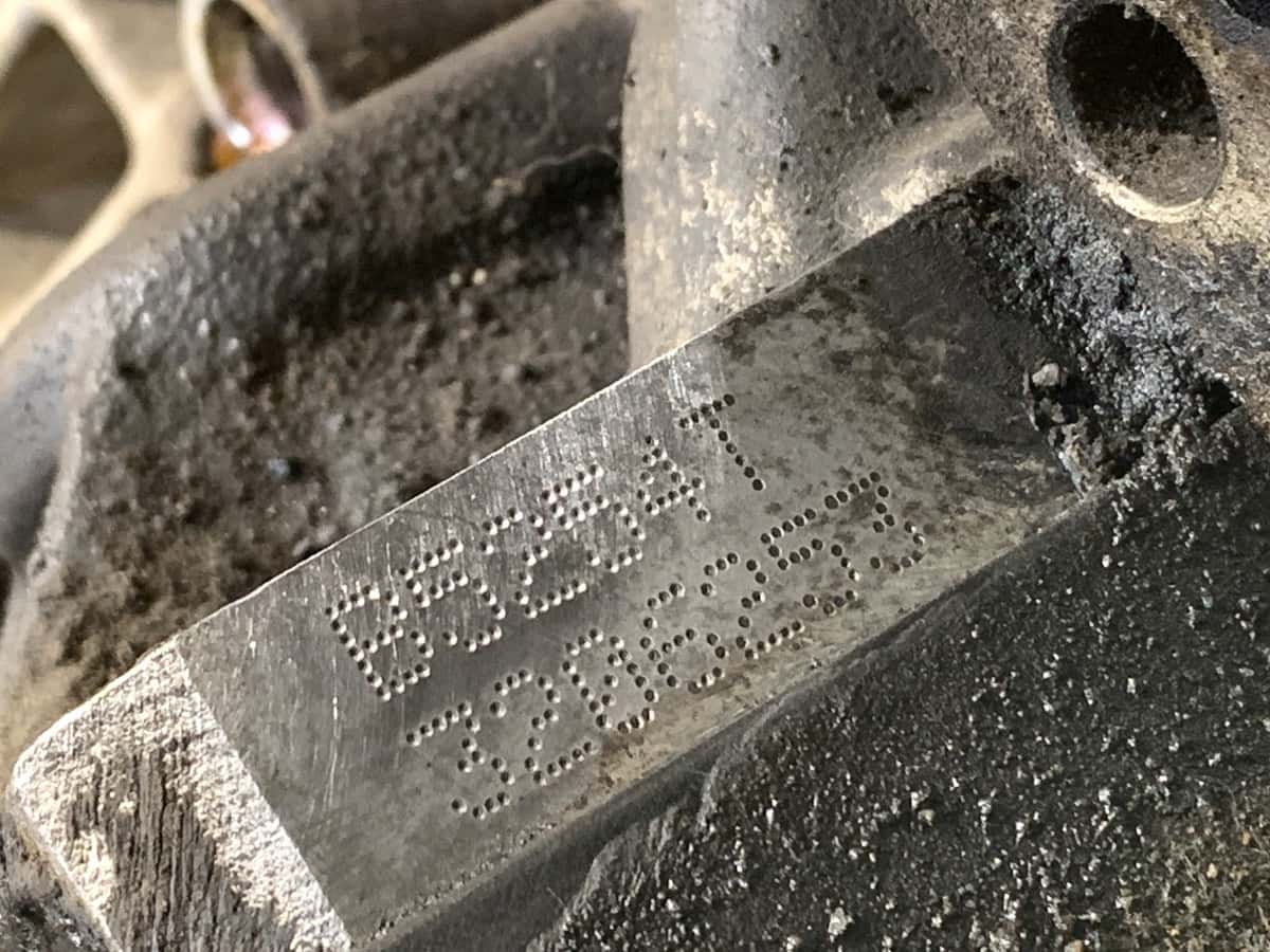 Moteur B 5254 T vue 8