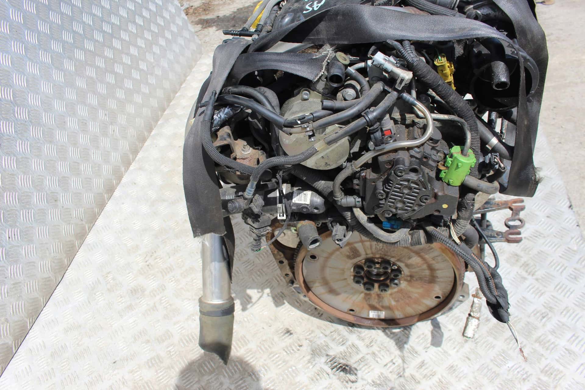 Moteur M9R 815 vue 4
