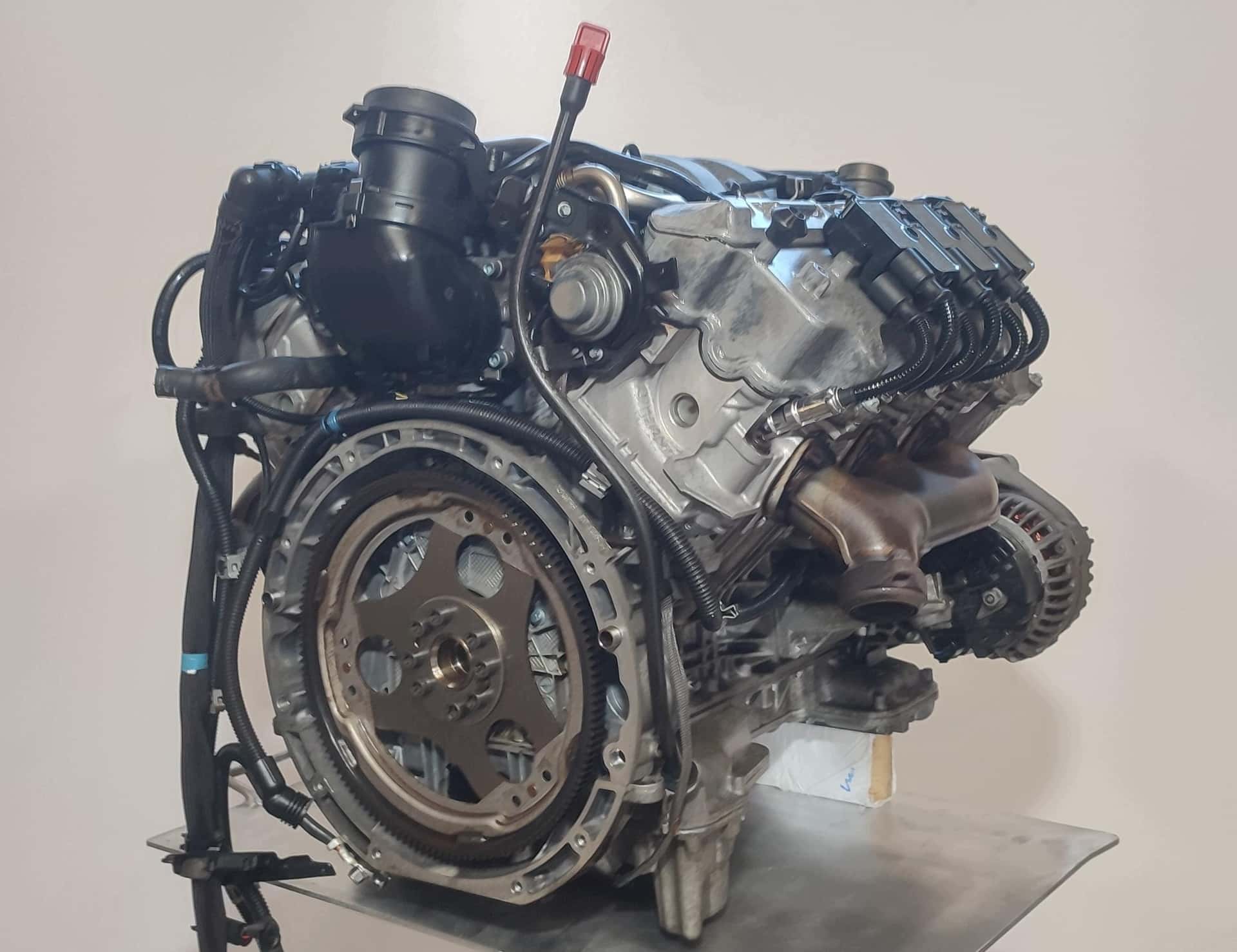 Moteur M 112.973 vue 3