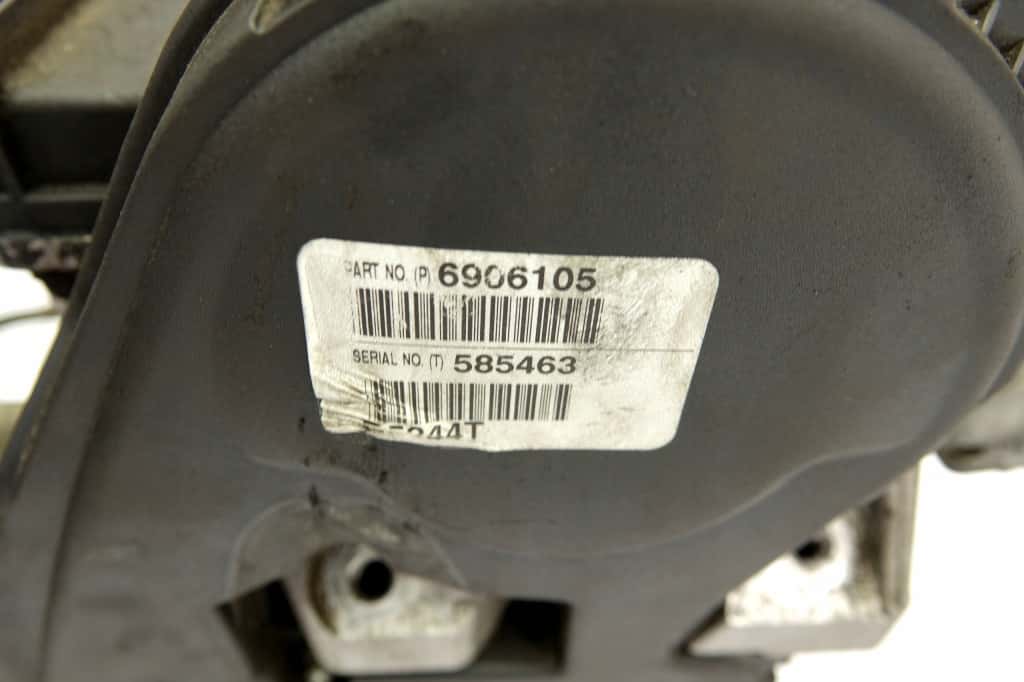 Moteur D 5244 T8 vue 4