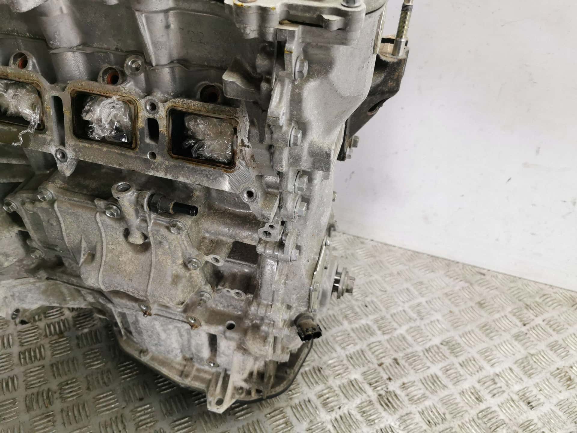 Moteur 2AR-FXE vue 6
