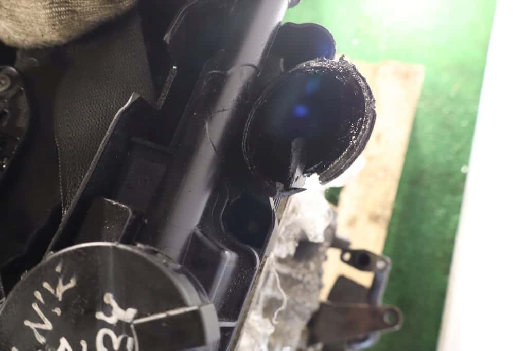 Moteur N47 D20 A vue 4