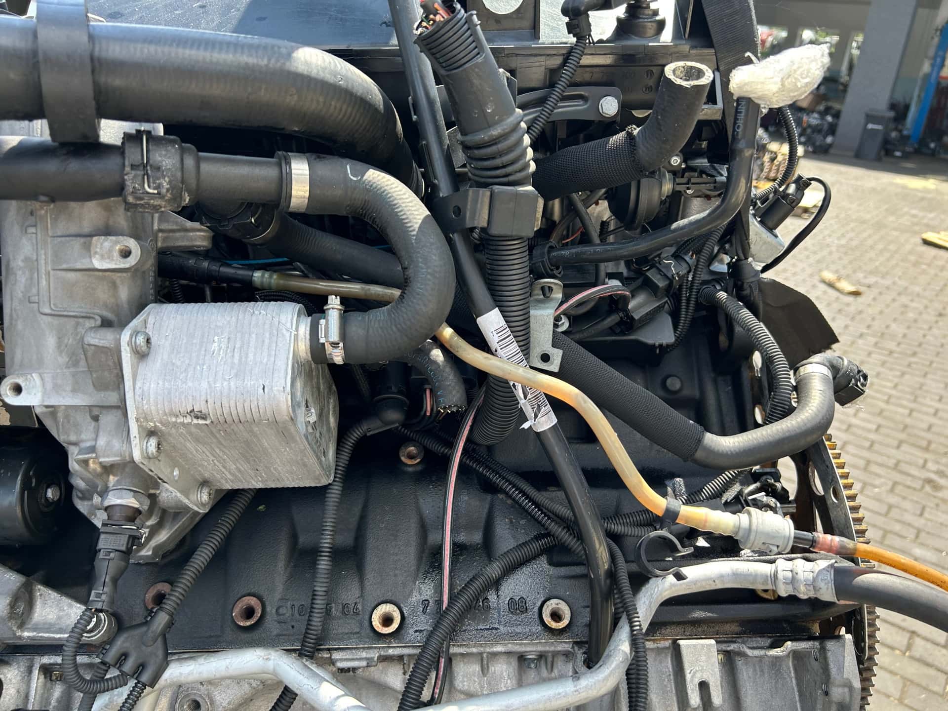 Moteur 306D2 vue 7