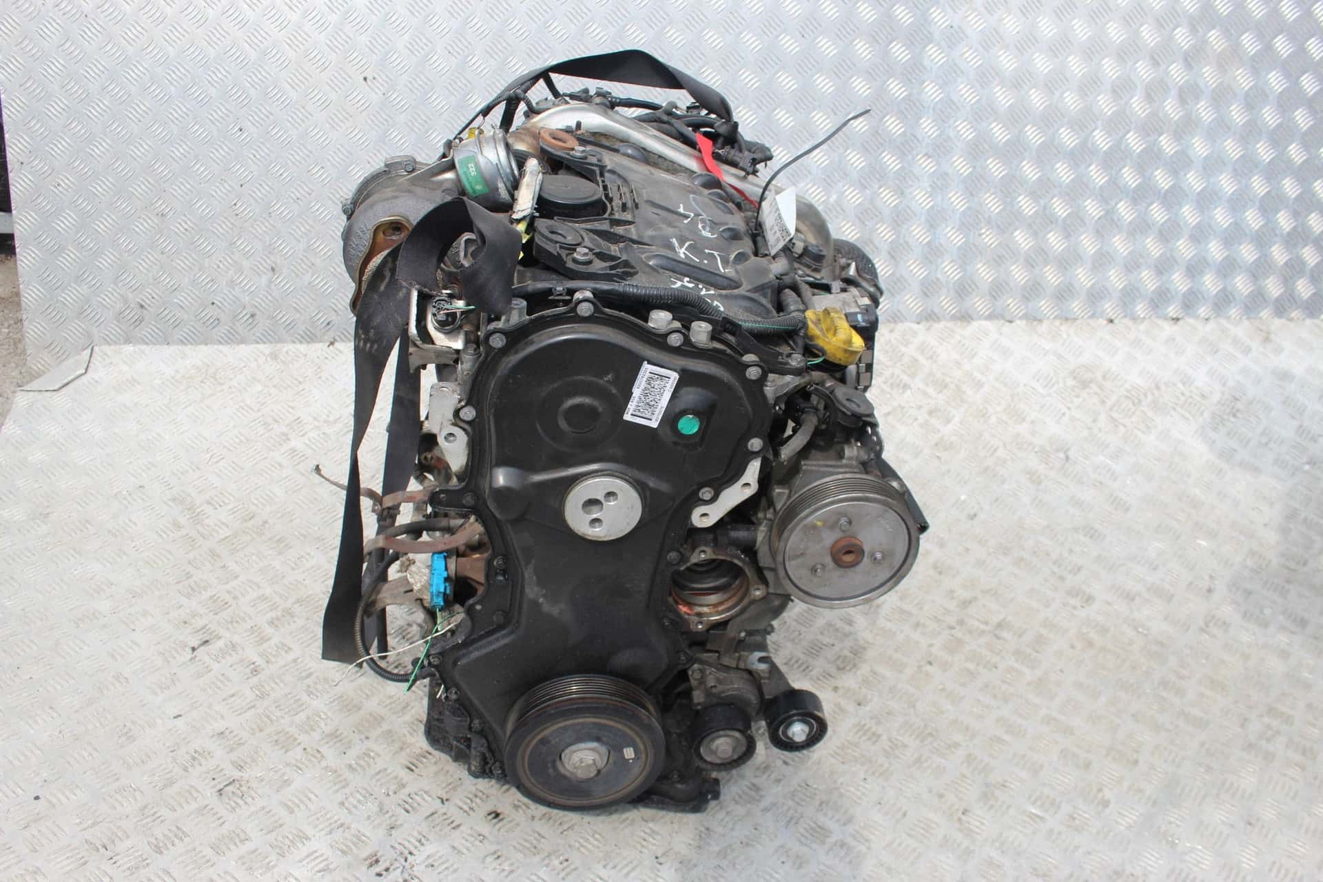 Moteur M9R 805 vue 5