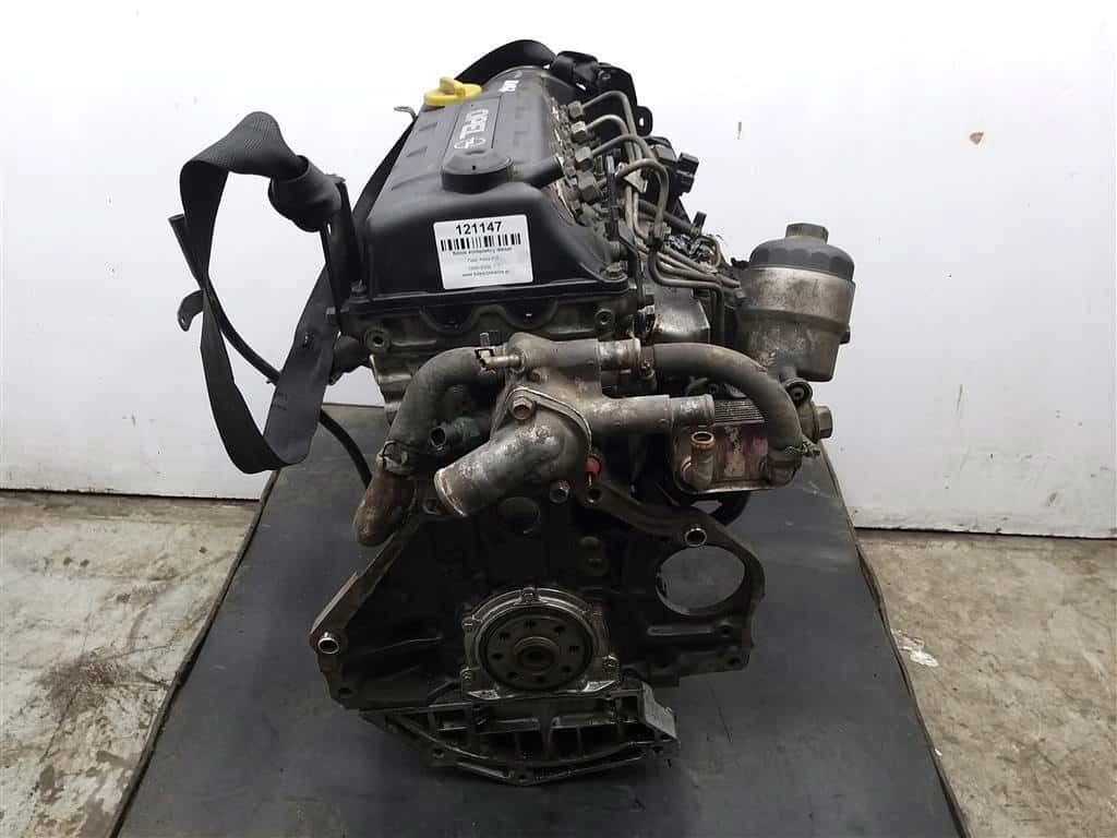 Moteur Y 17 DT vue 2